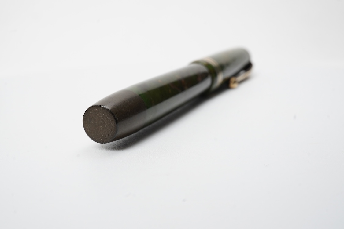 A rare Parker Duofold fountain pen, Made in the UK, fitted with 14ct. gold nib - rare colour